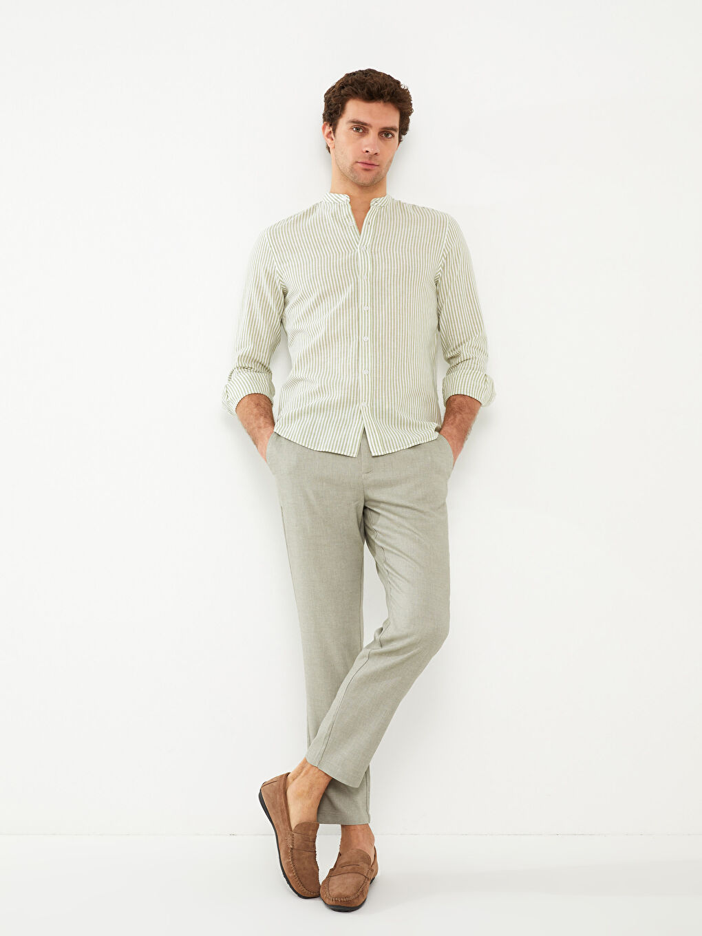 Брюки стандартного кроя из льняной смеси для мужчин-2