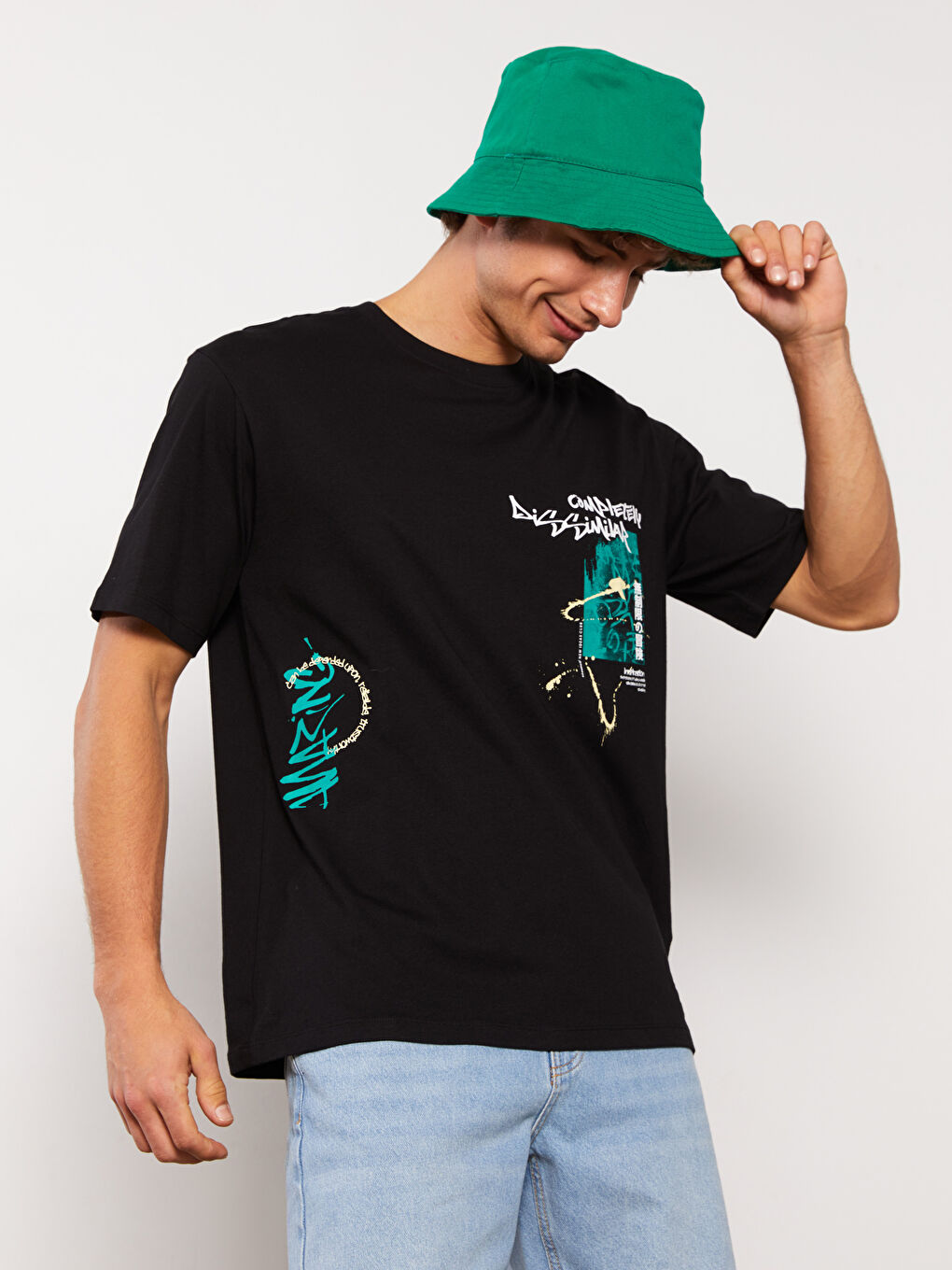 Siyah Bisiklet Yaka Kısa Kollu Baskılı Penye Erkek Tişört