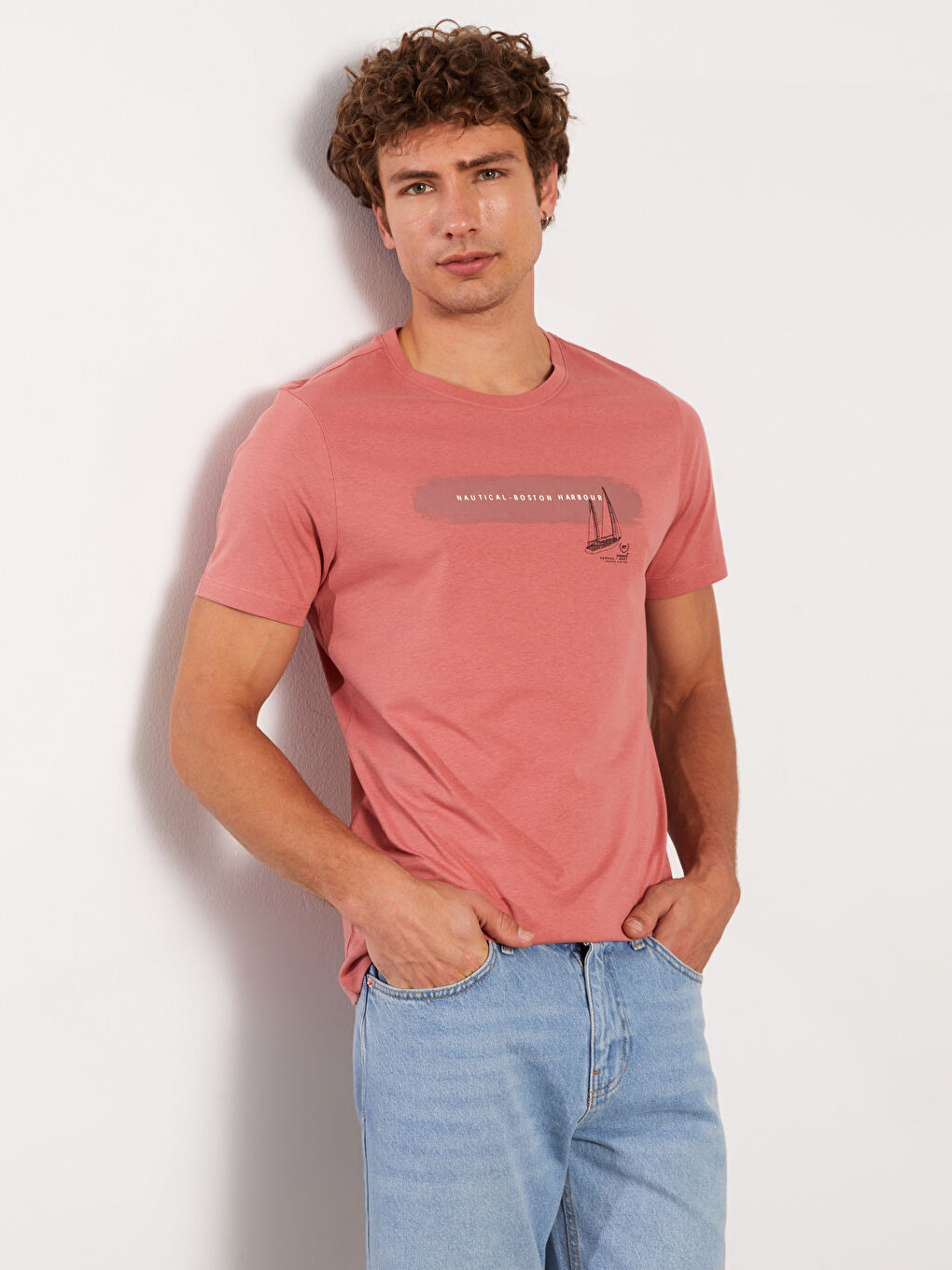 Pembe Bisiklet Yaka Kısa Kollu Baskılı Penye Erkek Tişört