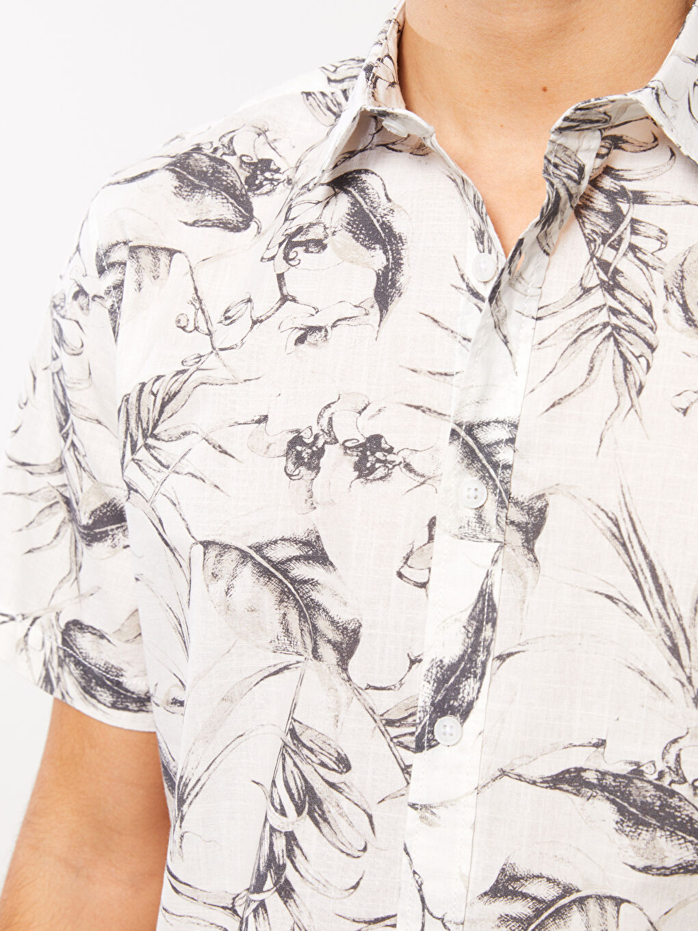 قميص بوبلين منقوش كم قصير بقصة عادية للرجال-4