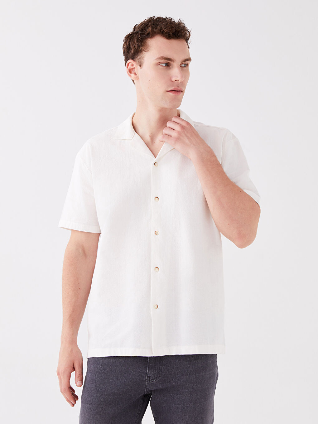 Regular Fit Short Sleeve Men's Shirt