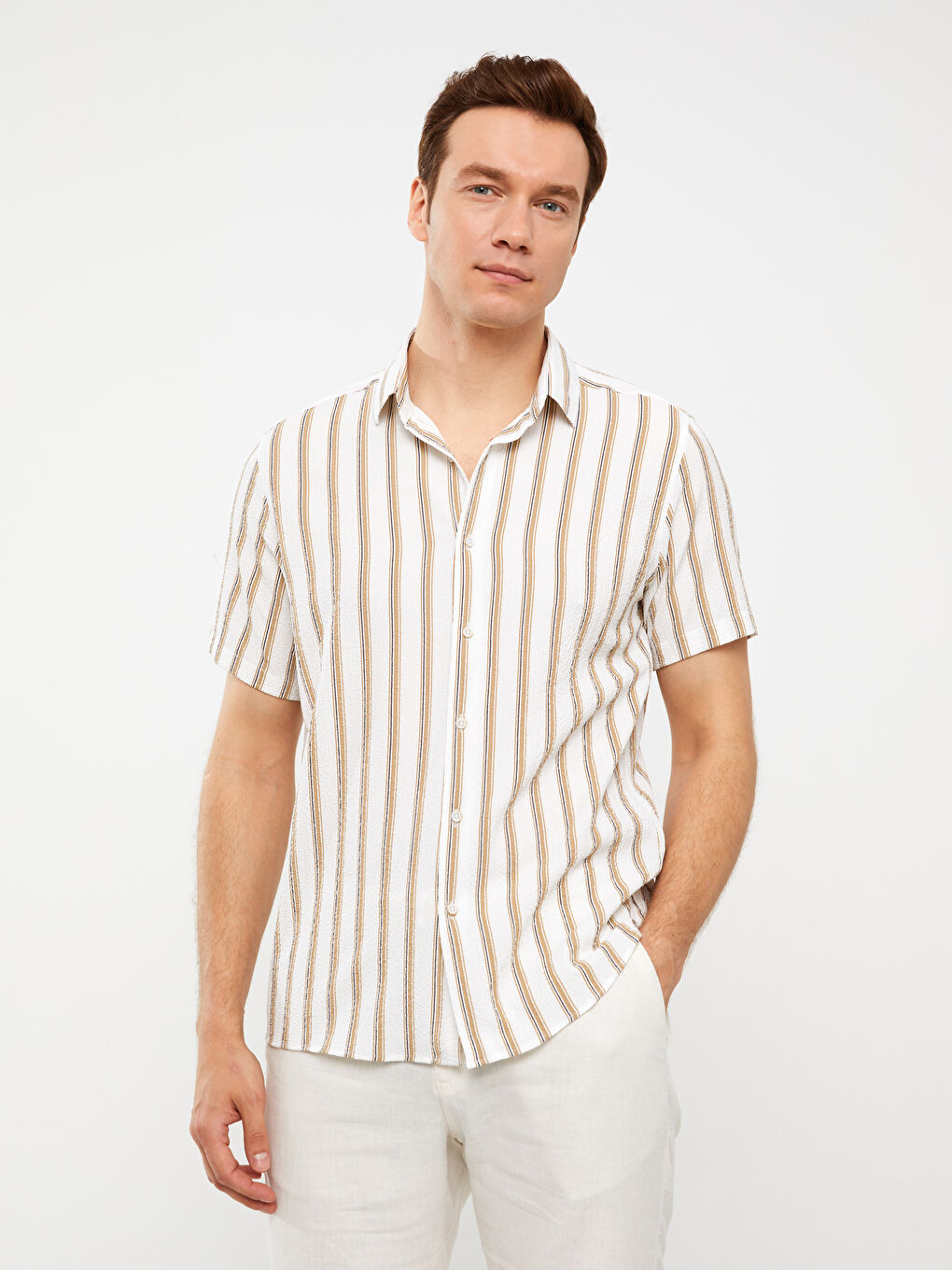 Ekru Regular Fit Kısa Kollu Çizgili Erkek Gömlek-1