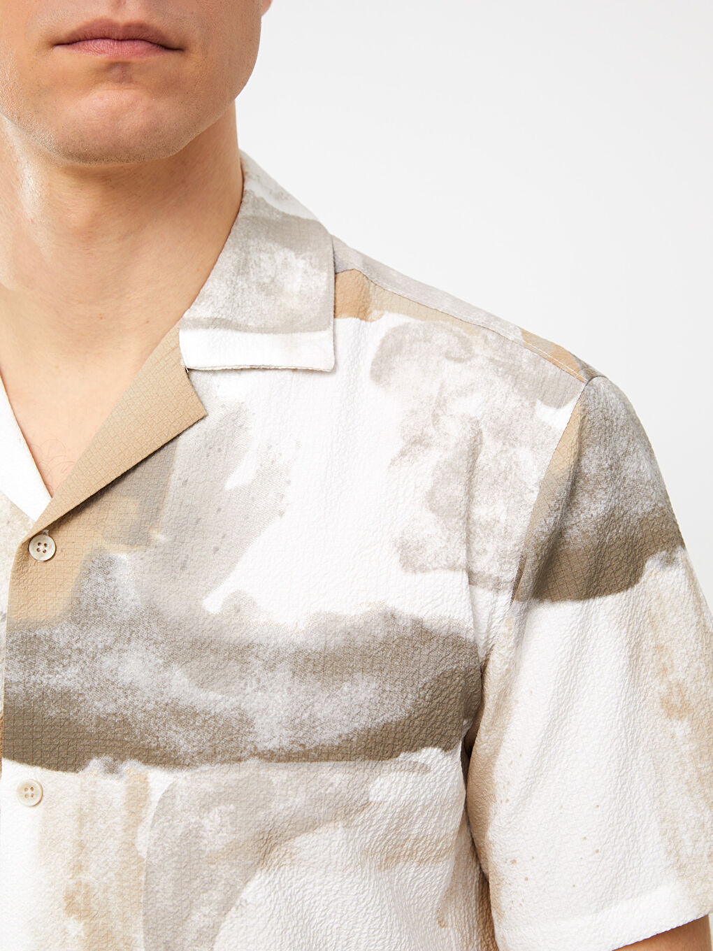 Bej Regular Fit Kısa Kollu Desenli Erkek Gömlek-3