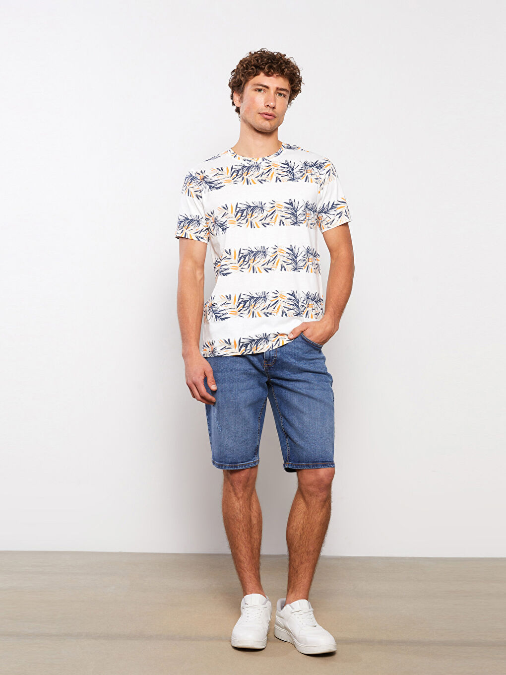 Crew Neck Short Sleeve Patterned Jersey Men's T-Shirt-1