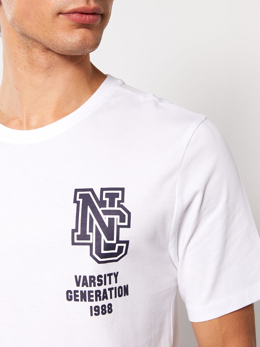 تيشيرت رجالي ياقة دائرية كم قصير مطبوع قطن ممشط-3