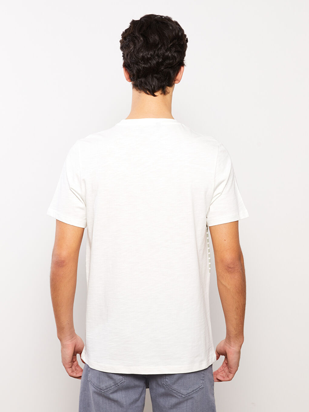 T-shirt en Jersey Rayé à Manches Courtes et Col Rond pour Hommes-6