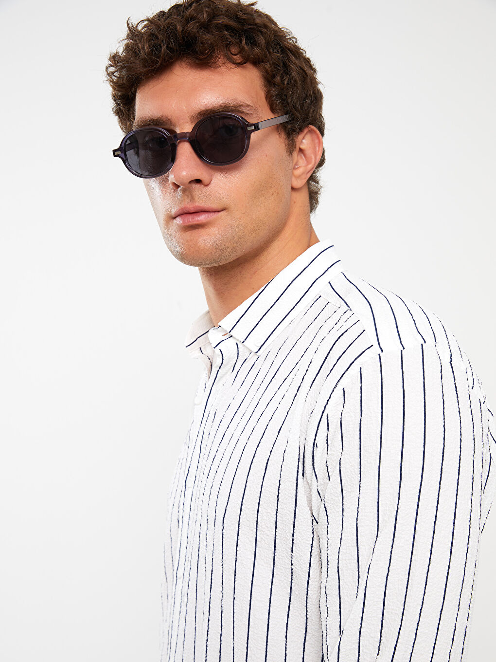 Beyaz Slim Fit Uzun Kollu Çizgili Erkek Gömlek-1