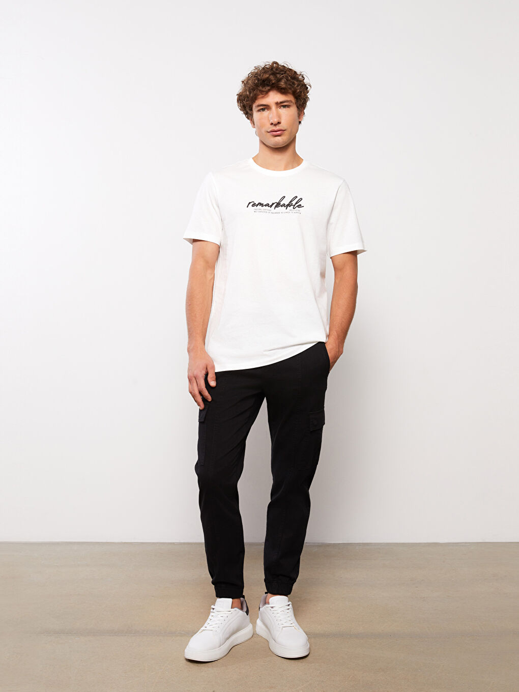 Crew Neck Short Sleeve Printed Men's T-Shirt-2