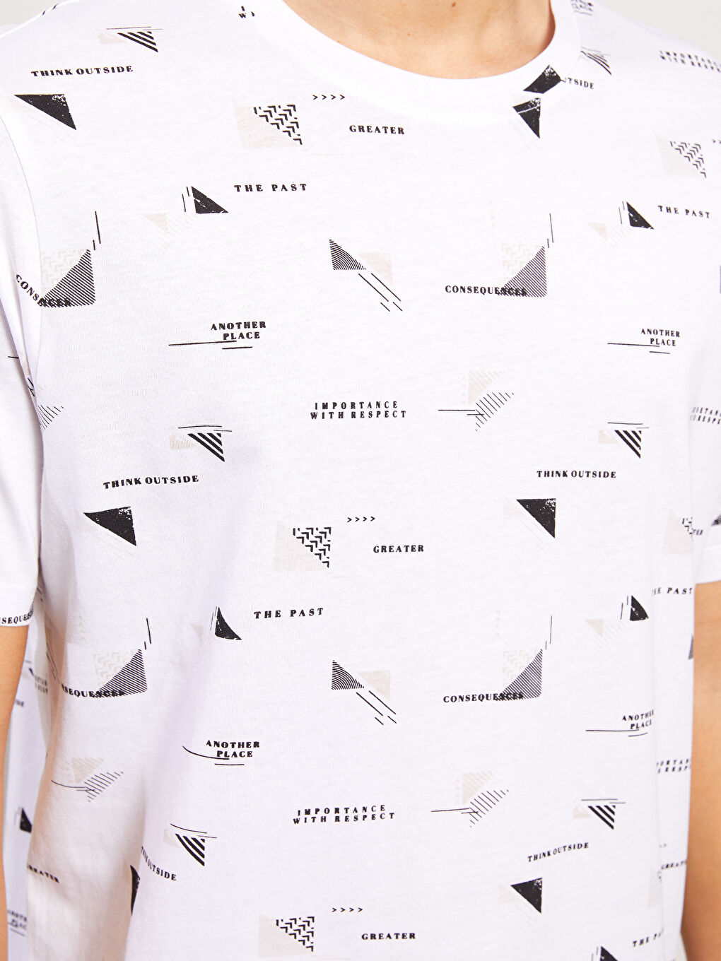 მრგვალი საყელო მოკლე სახელო ნიმუშიანი ჟერსი მამაკაცის მაისური-3