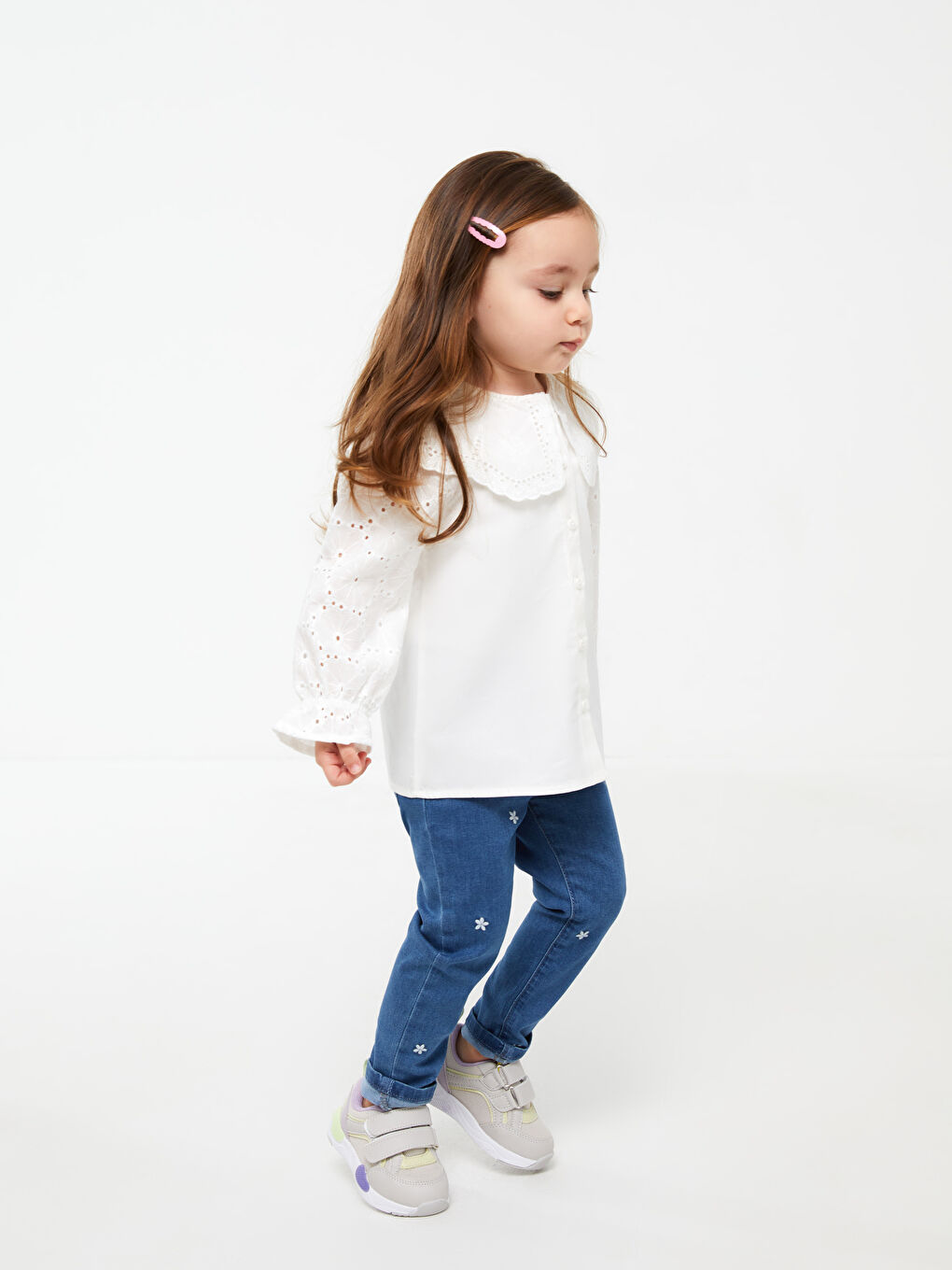 Embroidered Detail Baby Girls' Jeans-1