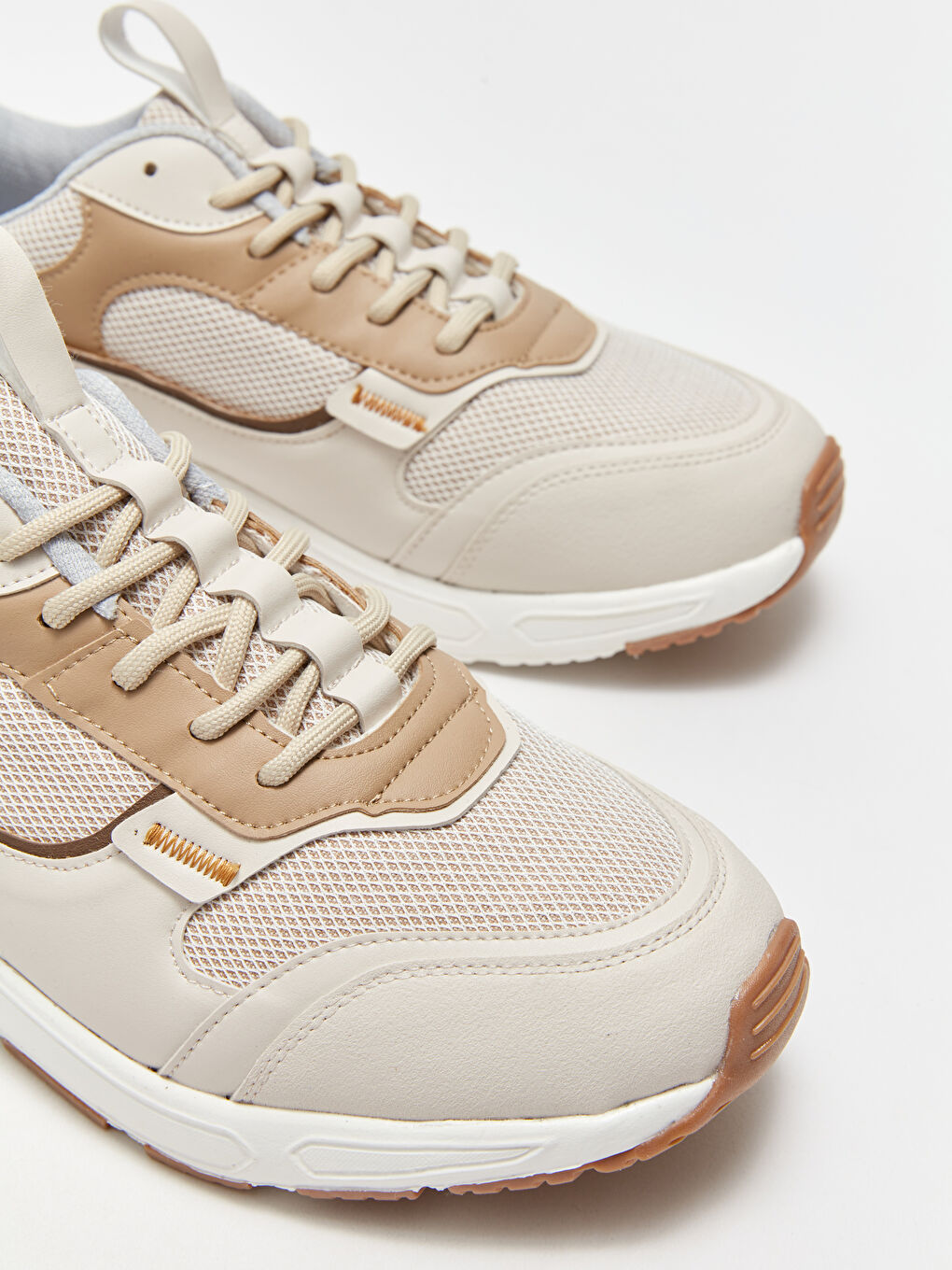 Bej Renk Bloklu Bağcıklı Erkek Spor Ayakkabı-2