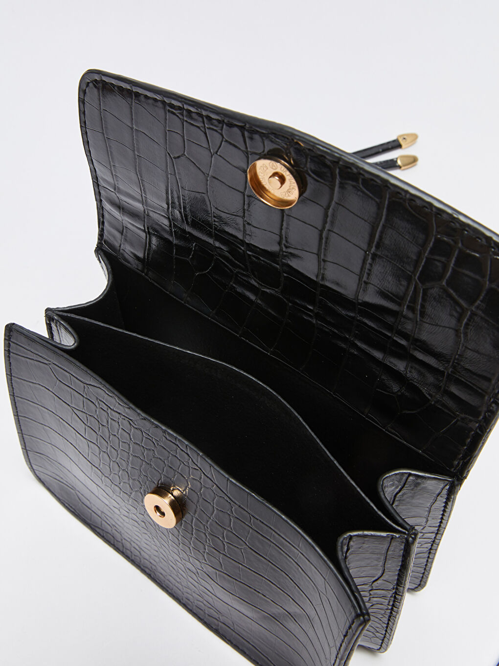 حقيبة يد بمظهر جلد بنقشة جلد التمساح-5