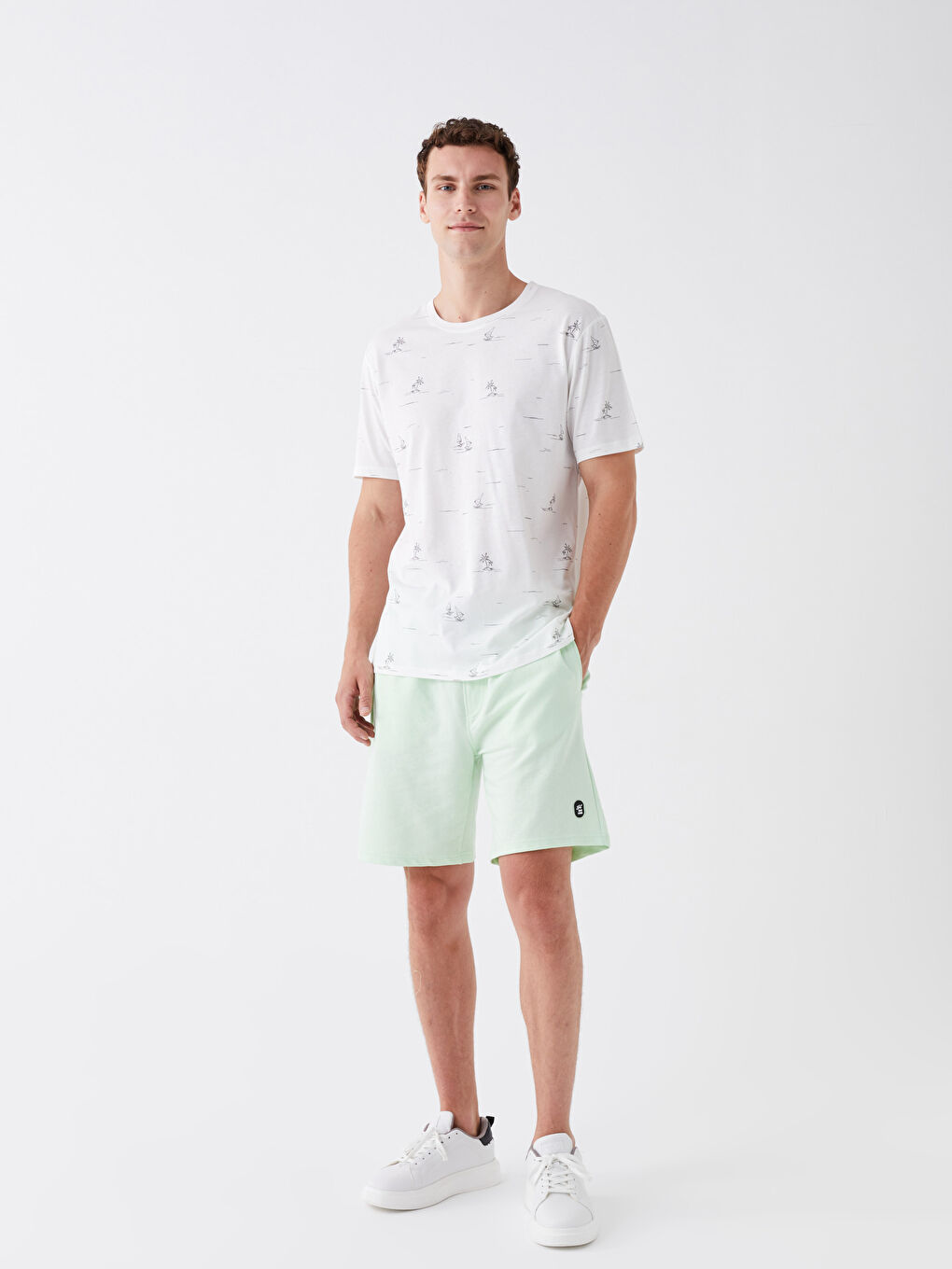 Slim Fit Binding Detail Men's Shorts -S3CU34Z8-FQU