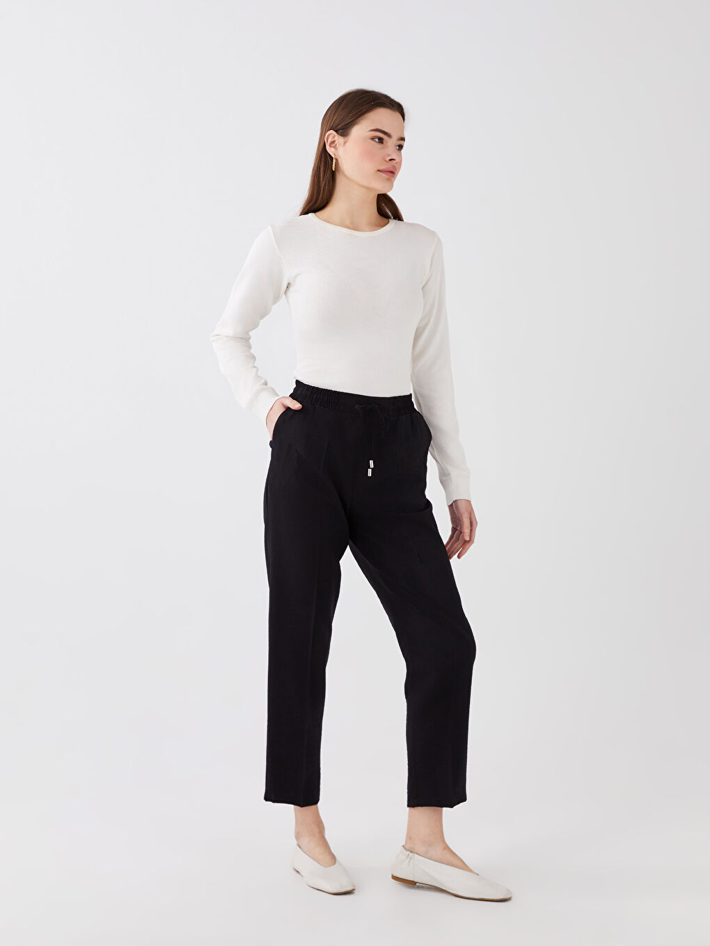 Elastic Waist Comfortable Fit Pocket Detailed Women's Trousers-1