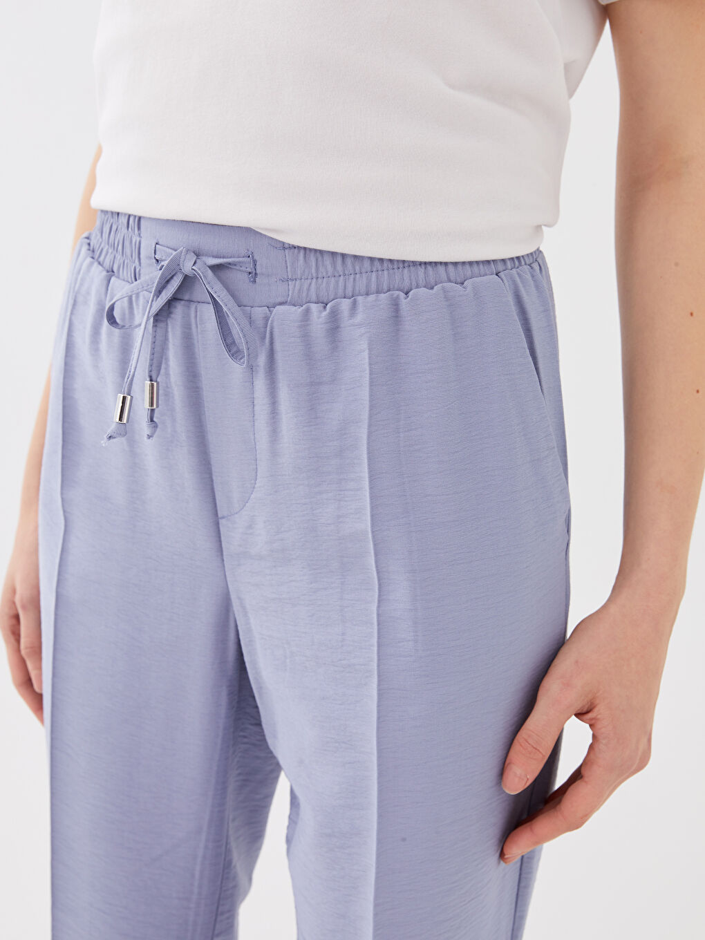 LCW Modest Elastic Waist Comfortable Fit Pocket Detailed Women's Trousers -S3CU43Z8-RRD