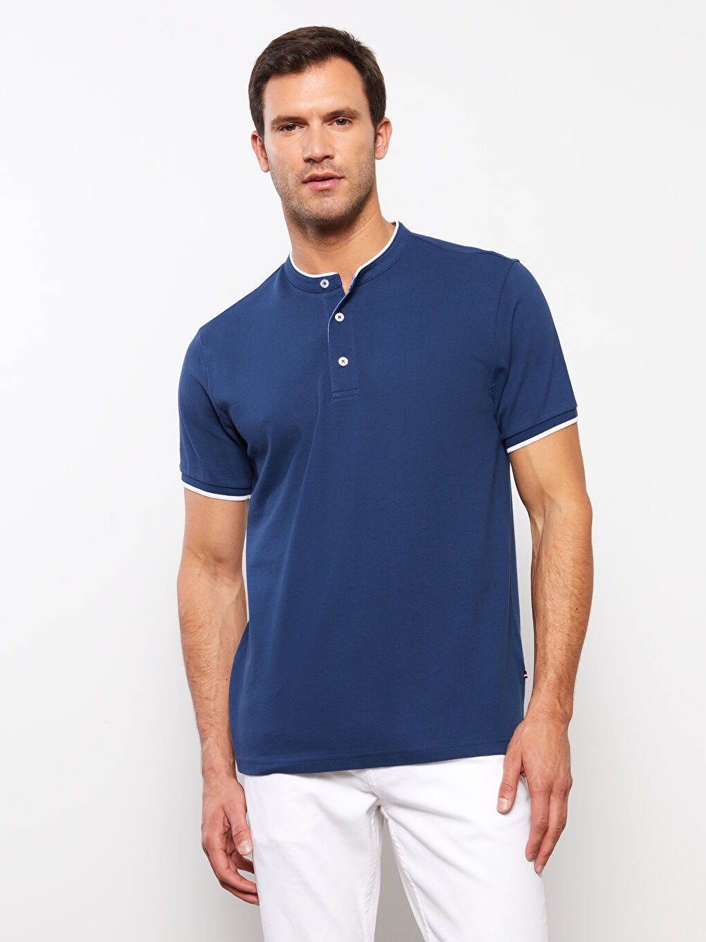 T-shirt à Manches Courtes avec Col Mao pour Hommes