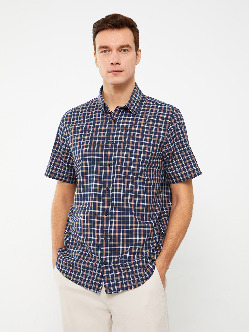 Regular Fit Kurzarm Kariertes Popeline-Herrenhemd