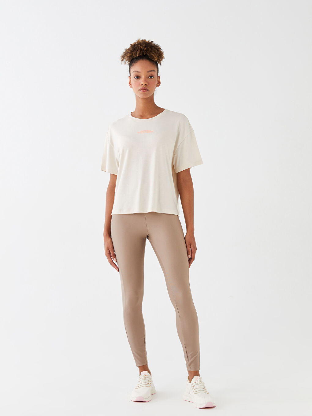 LCW SPORT Crew Neck Printed Short Sleeve Oversize Women's T-Shirt -S3CV25Z8-FZJ