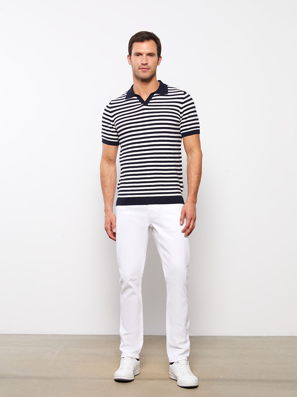 Водолазка Мужская Трикотажная Кофта в Полоску с Коротким Рукавом-2