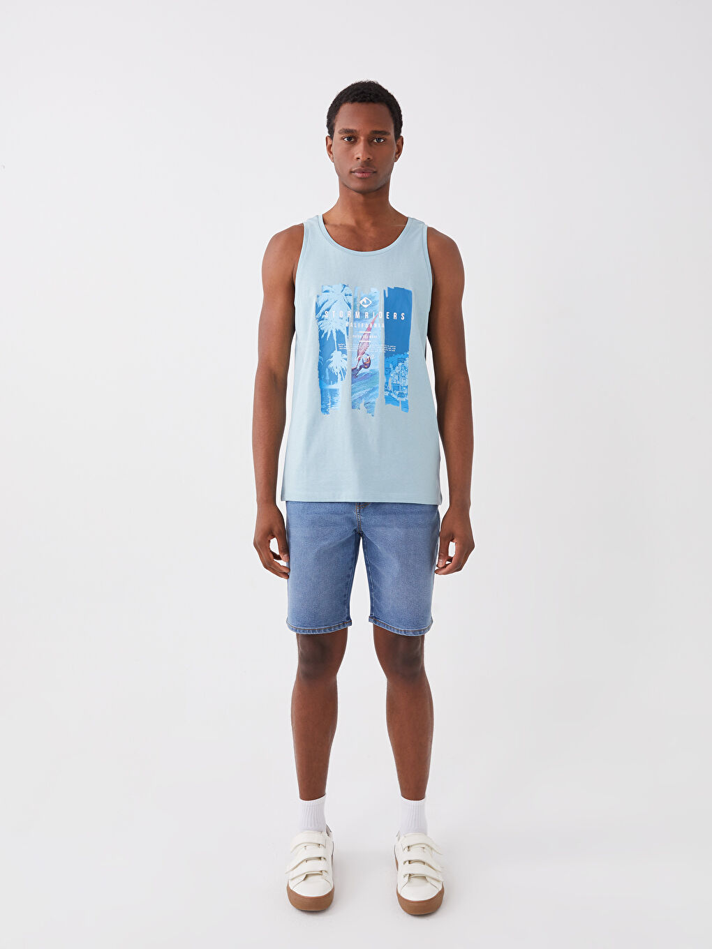 T-shirt sans manches en jersey imprimé à col rond pour hommes-2