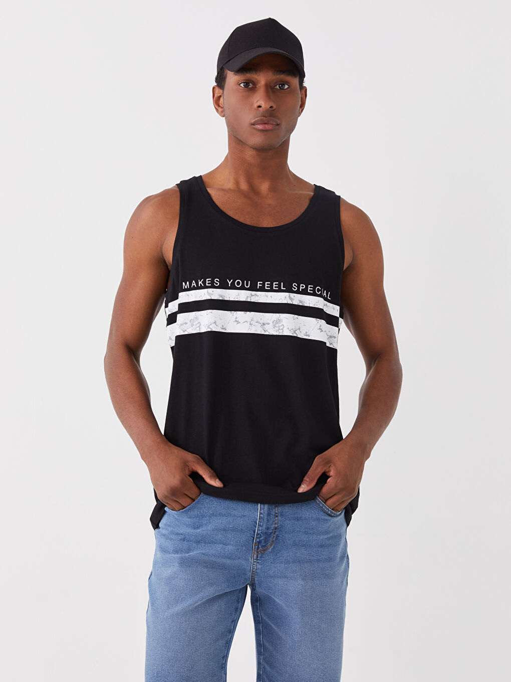 Siyah Bisiklet Yaka Baskılı Penye Erkek Kolsuz Tişört