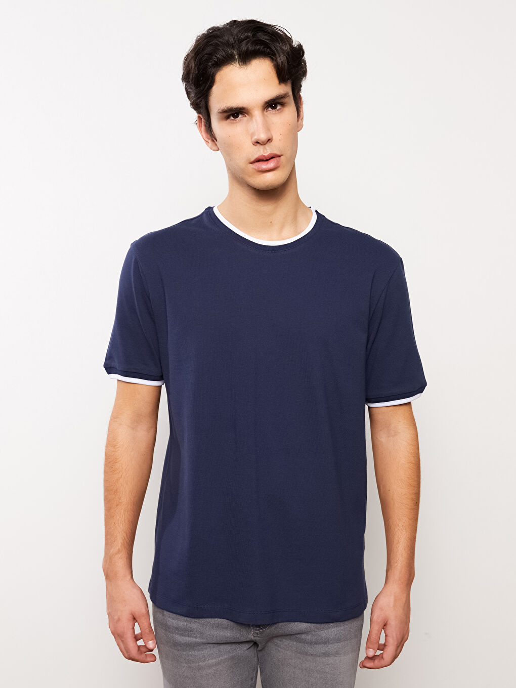 T-shirt pour Hommes à Manches Courtes en Piqué avec Col Rond