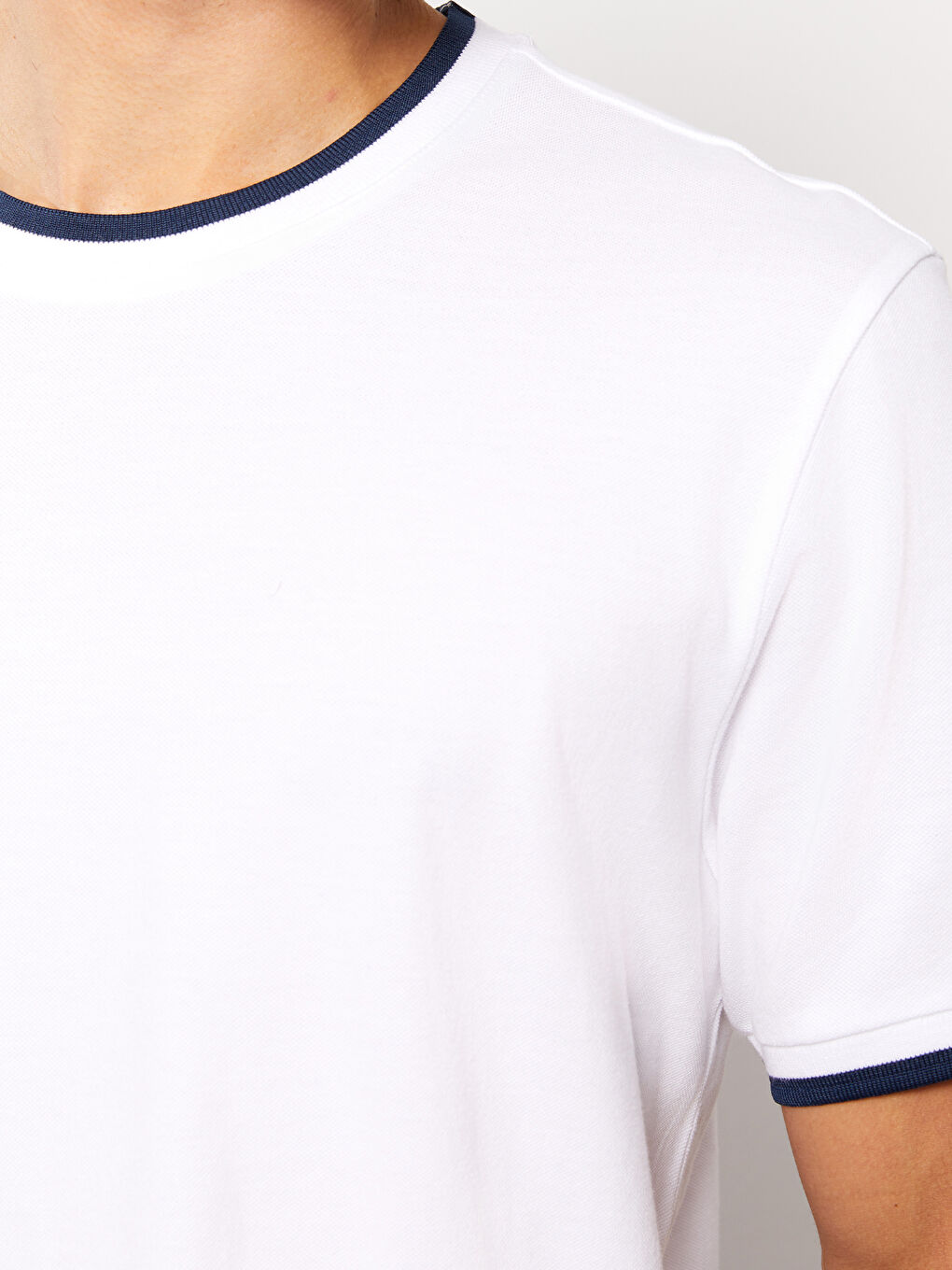 Crew Neck Short Sleeve Pique Men's T-Shirt-3