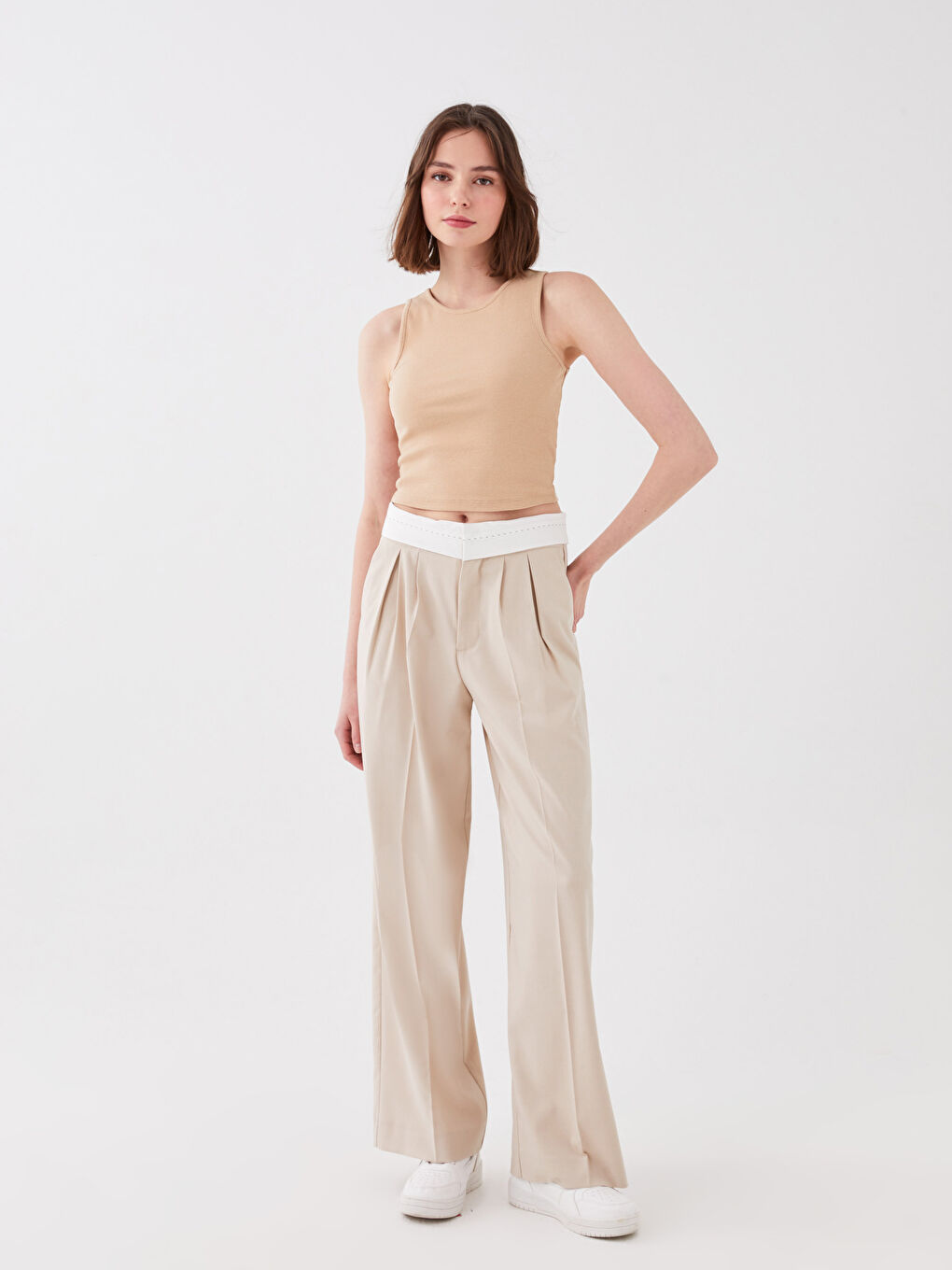 Bej Kadın Bisiklet Yaka Düz Crop-2