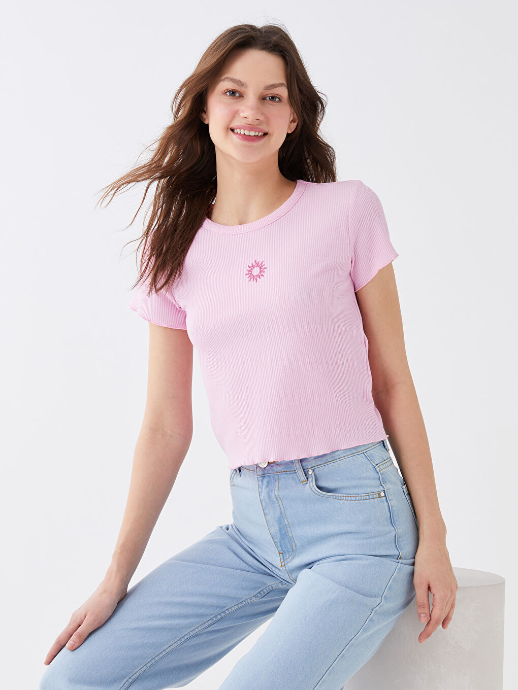 Pembe Bisiklet Yaka Nakışlı Kadın Crop