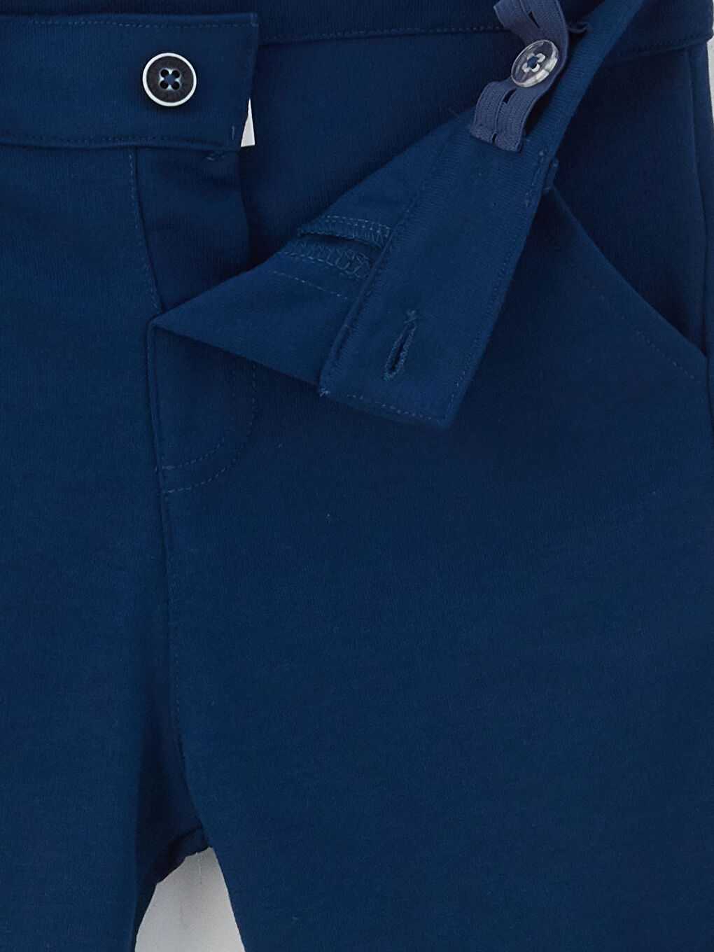 تيشيرت بياقة بولو كم قصير مطبوع وشورت طقم قطعتين للأولاد الرضع-5