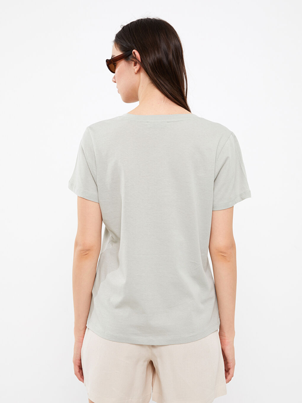 әйелдерге арналған v жағалы өрнексіз қысқа жең футболка-4