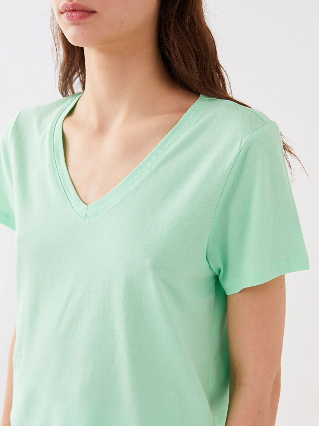 Tricou pentru Femei cu Mânecă Scurtă și Decolteu în V Simplu-3