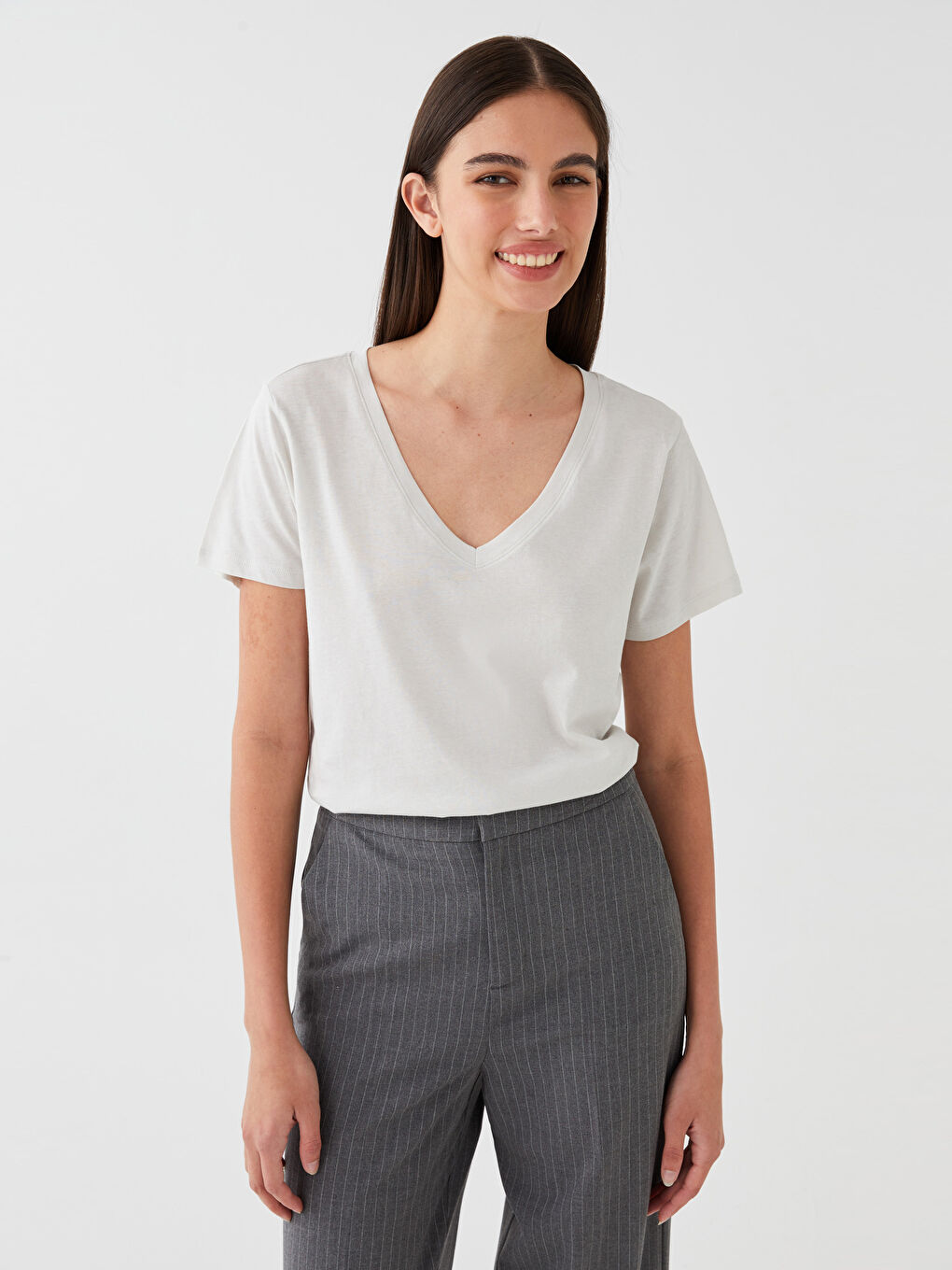 V-Neck Plain Short Sleeve Women's T-Shirt-1