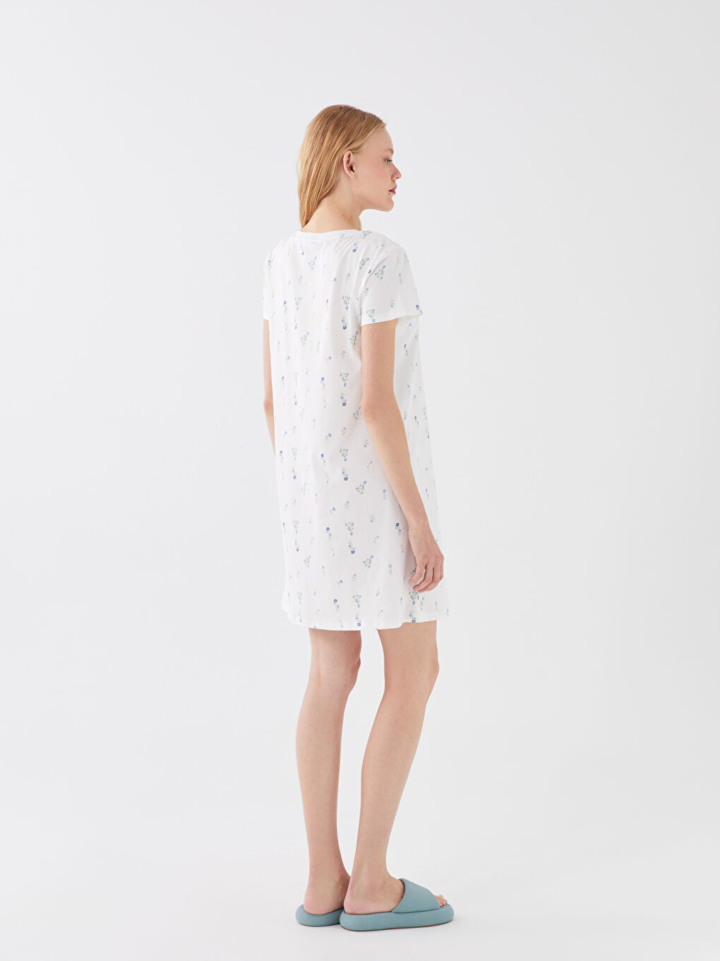 Ekru Bisiklet Yaka Desenli Kısa Kollu Kadın Gecelik-3