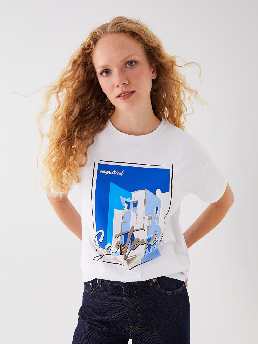 Beyaz Bisiklet Yaka Baskılı Kısa Kollu Kadın Tişört