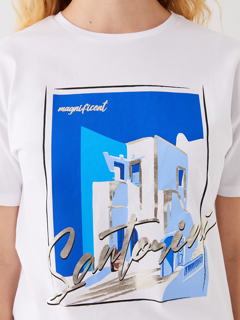 Beyaz Bisiklet Yaka Baskılı Kısa Kollu Kadın Tişört-3