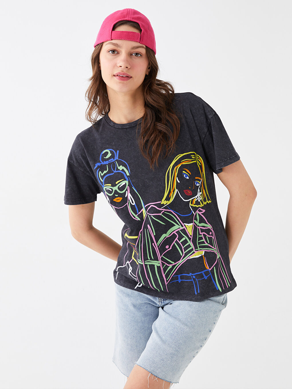 Antrasit Bisiklet Yaka Baskılı Kısa Kollu Kadın Tişört