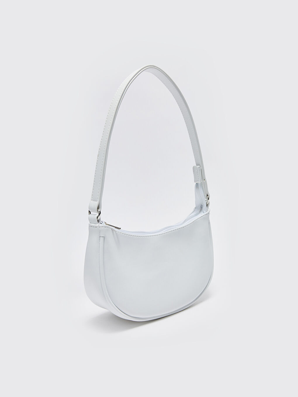 Beyaz Deri Görünümlü Kadın Baget Çanta-1