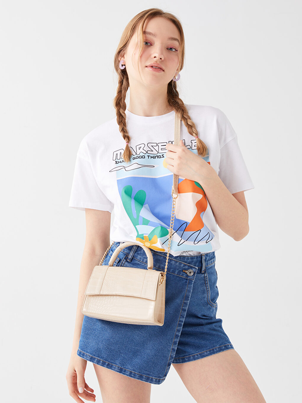 Bej Deri Görünümlü Kroko Desenli Kadın Çapraz Çanta-2