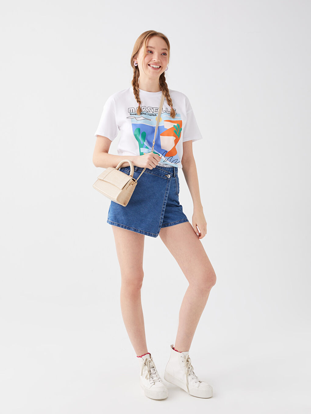 Bej Deri Görünümlü Kroko Desenli Kadın Çapraz Çanta-3