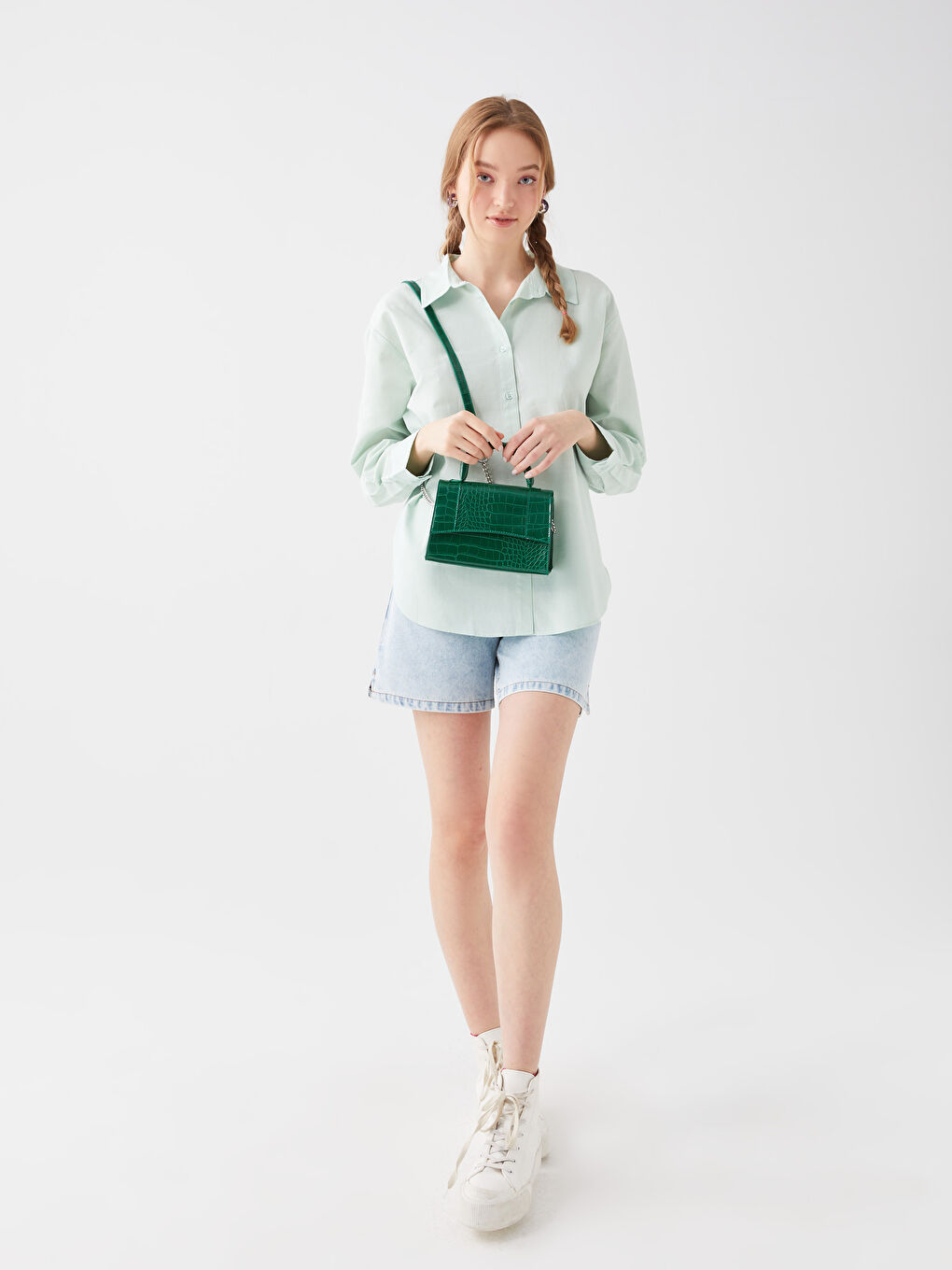 Yeşil Deri Görünümlü Kroko Desenli Kadın Çapraz Çanta-3