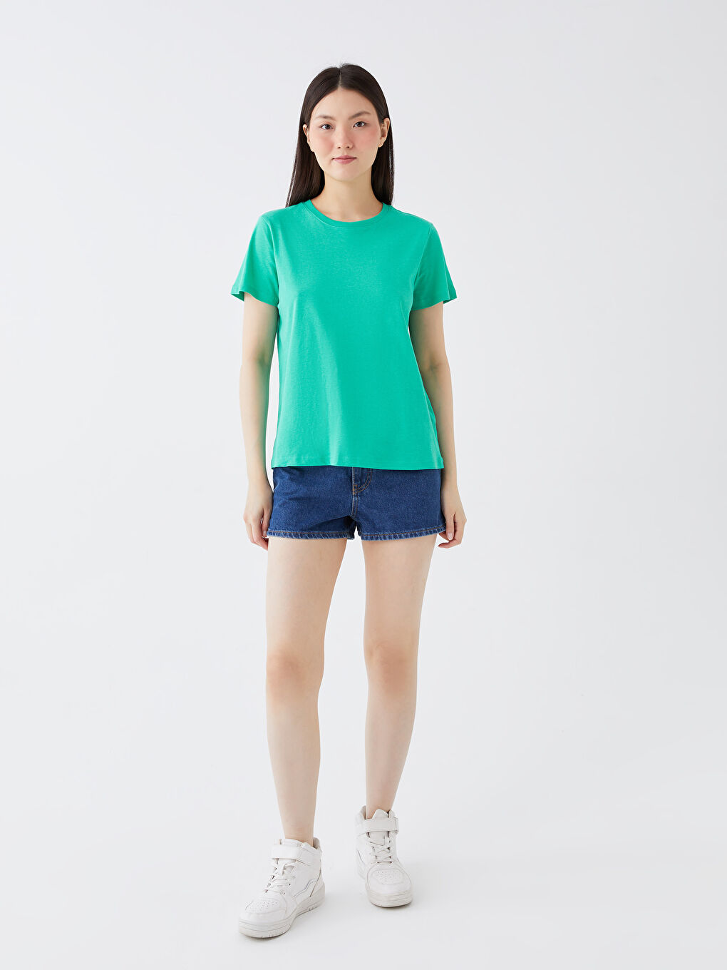 Yeşil Kadın Bisiklet Yaka Düz Kısa Kollu Tişört-2