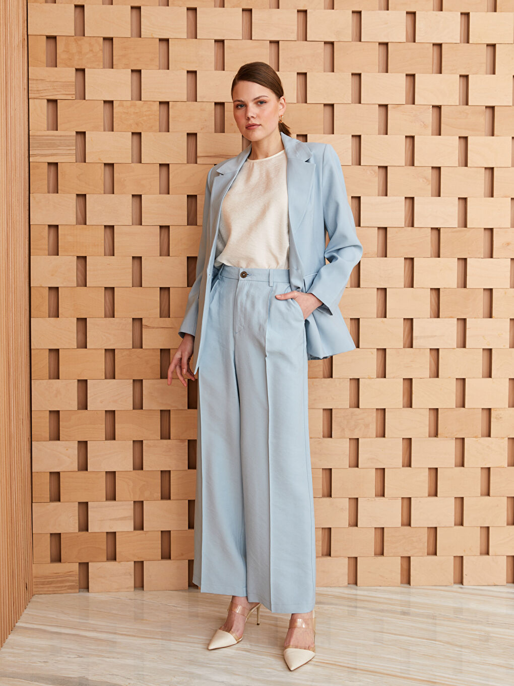 Mavi Kadın Rahat Kalıp Düz Palazzo Pantolon