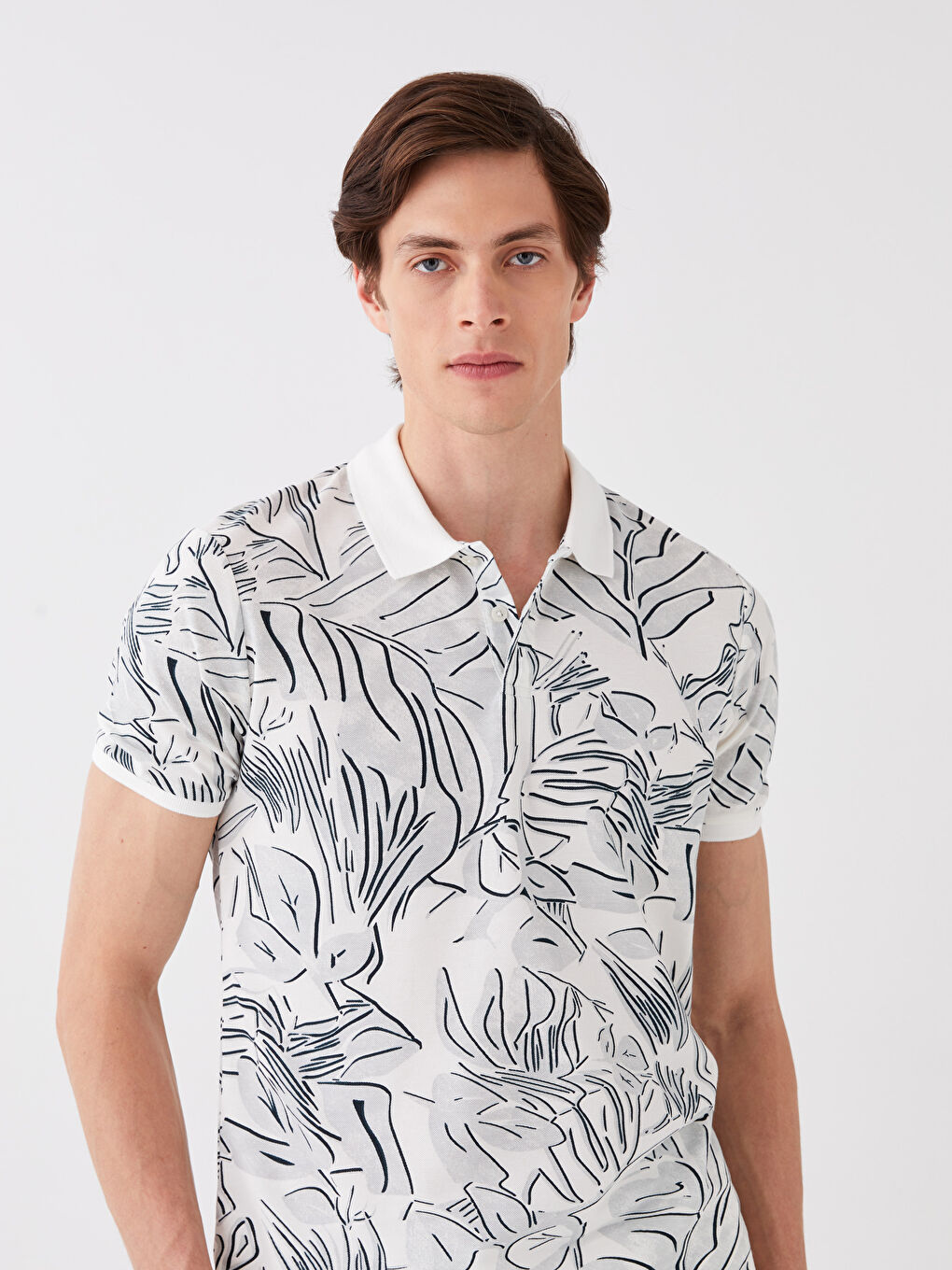 Gri Polo Yaka Kısa Kollu Desenli Pike Erkek Tişört-1