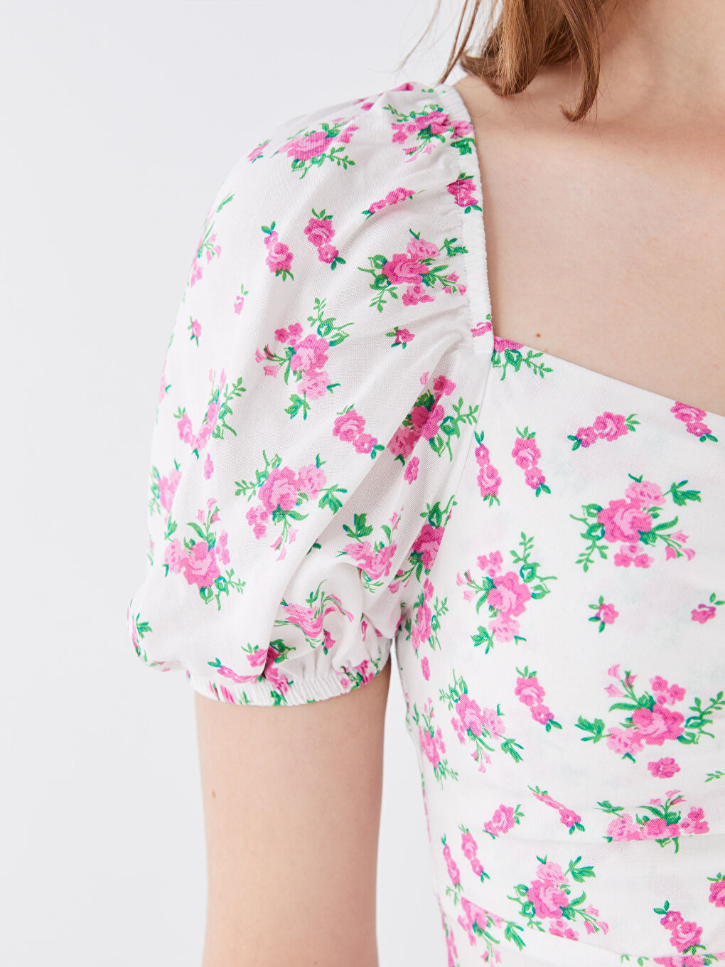 Платье с вырезом «Сердечко», цветочным узором, коротким рукавом из вискозы для женщин-4