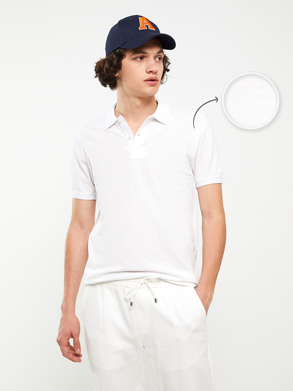 Beyaz Polo Yaka Kısa Kollu Erkek Tişört