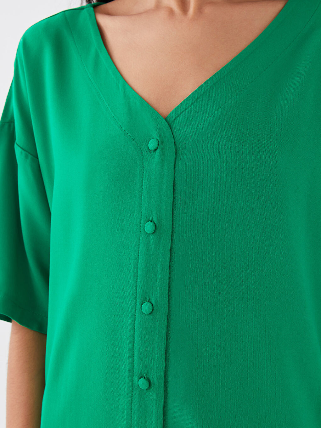 Yeşil V Yaka Kadın Pijama Takımı-3