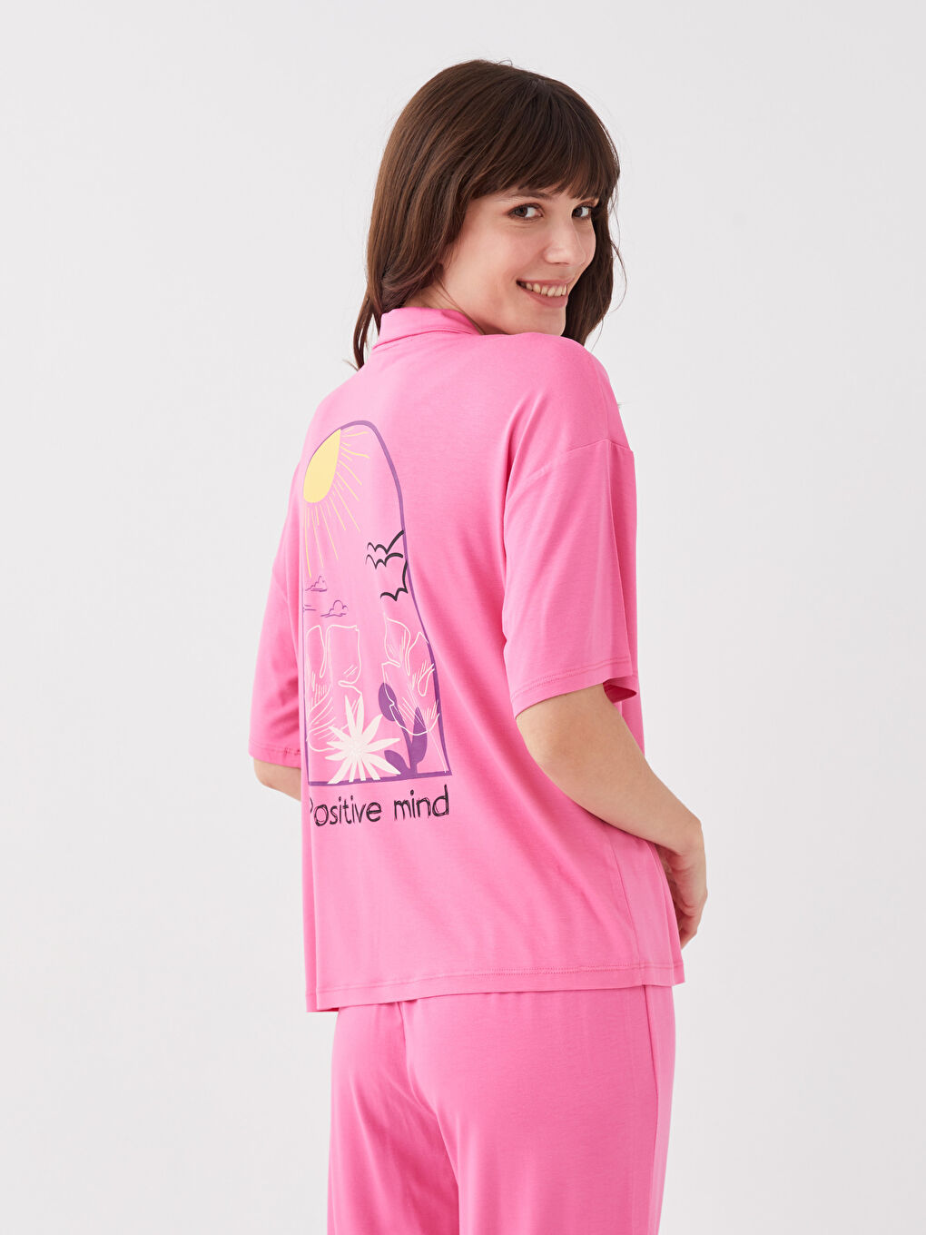 Pembe Gömlek Yaka Baskılı Kısa Kollu Kadın Kaprili Pijama Takımı-4