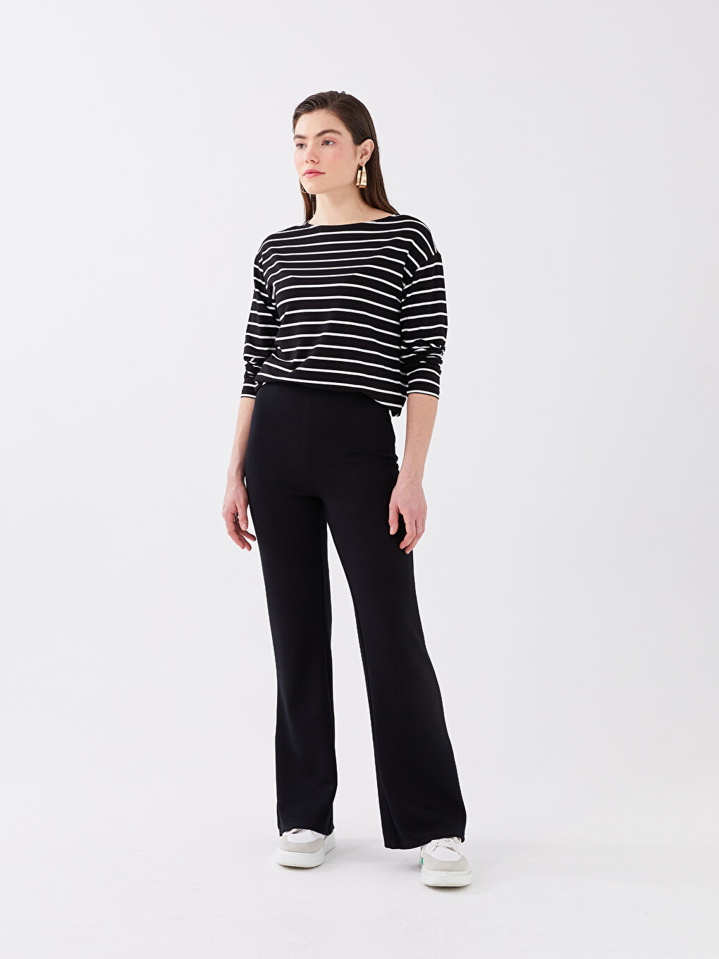 Siyah Kadın Beli Lastikli Düz Eşofman Altı-1