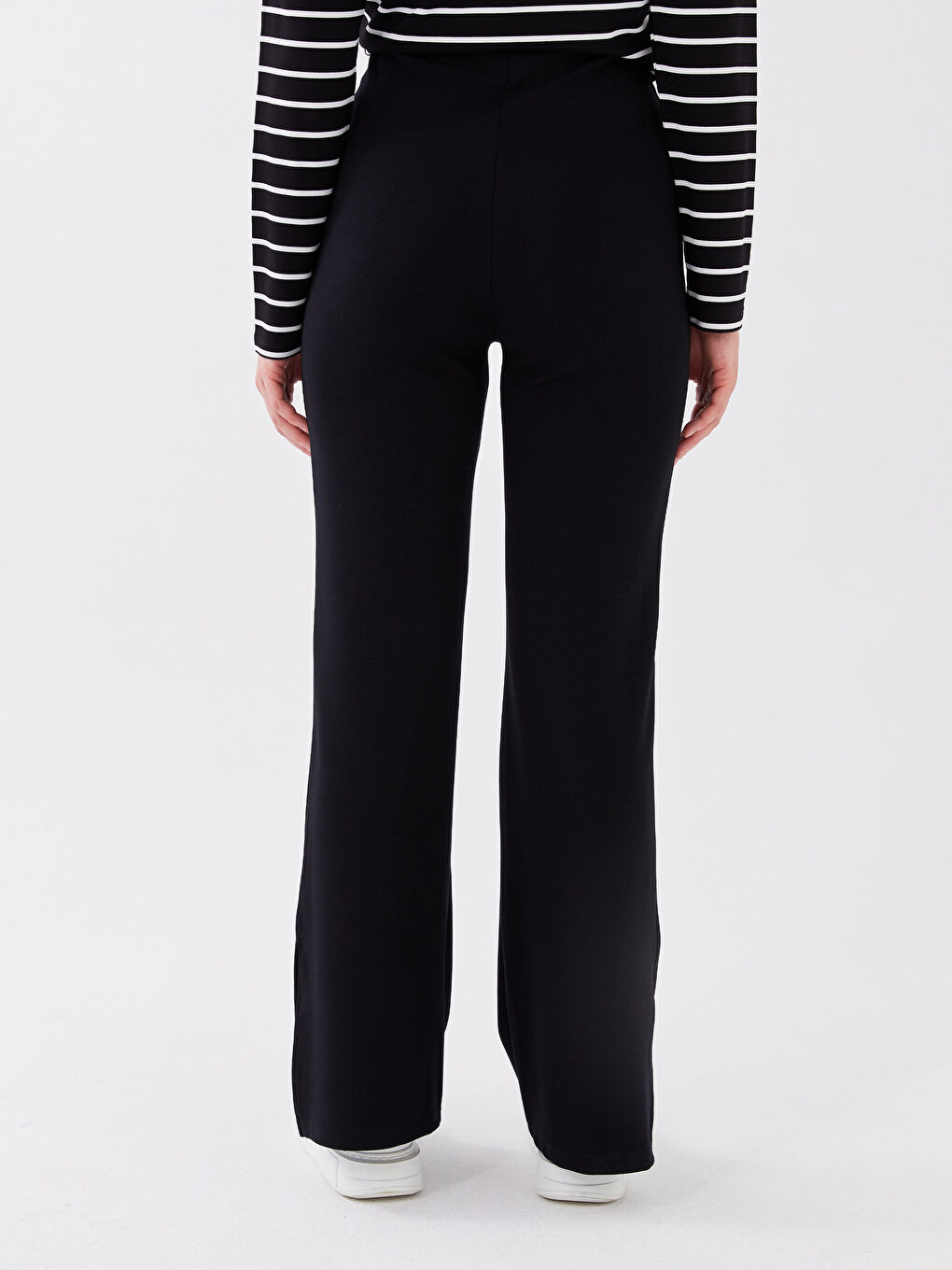 Siyah Kadın Beli Lastikli Düz Eşofman Altı-4